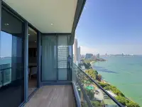 2 Bedroom Condo for Sale at Arom Wongamat, Pattaya, Thailand — 2-bedroom Condo — photo 4