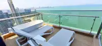 3 Bedroom Condo for Sale at Arom Wongamat, Pattaya, Thailand — 3-bedroom Condo — photo 1