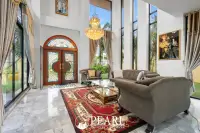 5 Bedroom House for Sale in Pattaya Paradise Village 2 private swimming pool