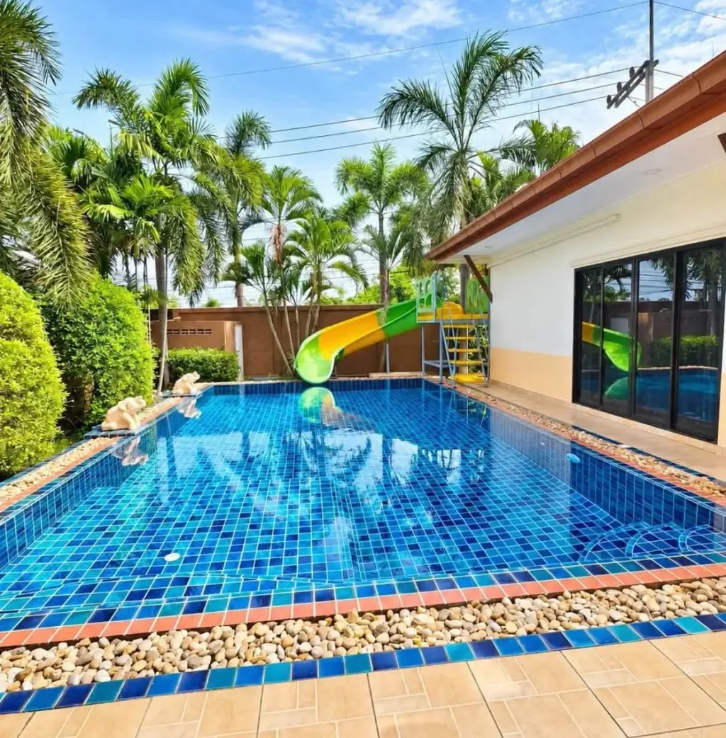 2 Bedroom House for Rent in Huai Yai, Pattaya, Thailand — 2-bedroom House — photo 1