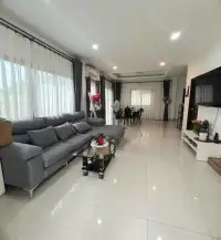 3 Bedroom House for Sale at Baan Dusit Pattaya View, Pattaya, Thailand — 3-bedroom House — photo 2