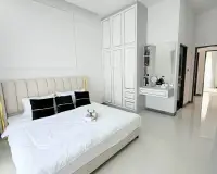 3 Bedroom House for Sale in Bang Lamung, Pattaya, Thailand — 3-bedroom House — photo 4