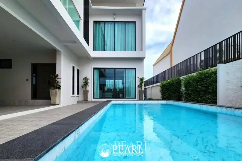 4 Bedroom House for Sale at Jin Village – Villa/House for Sale in Pattaya