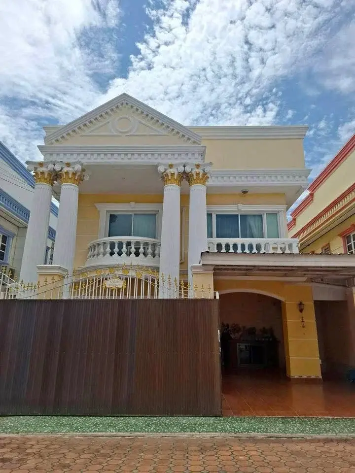 3 Bedroom House for Sale in Central Pattaya – Villa/House for Sale in Pattaya