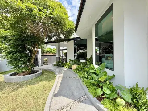 3 Bedroom House for Rent in Chak Nok, Pattaya, Thailand — 3-bedroom House — photo 3