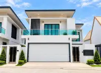 4 Bedroom House for Sale in Chak Nok, Pattaya, Thailand — 4-bedroom House — photo 2