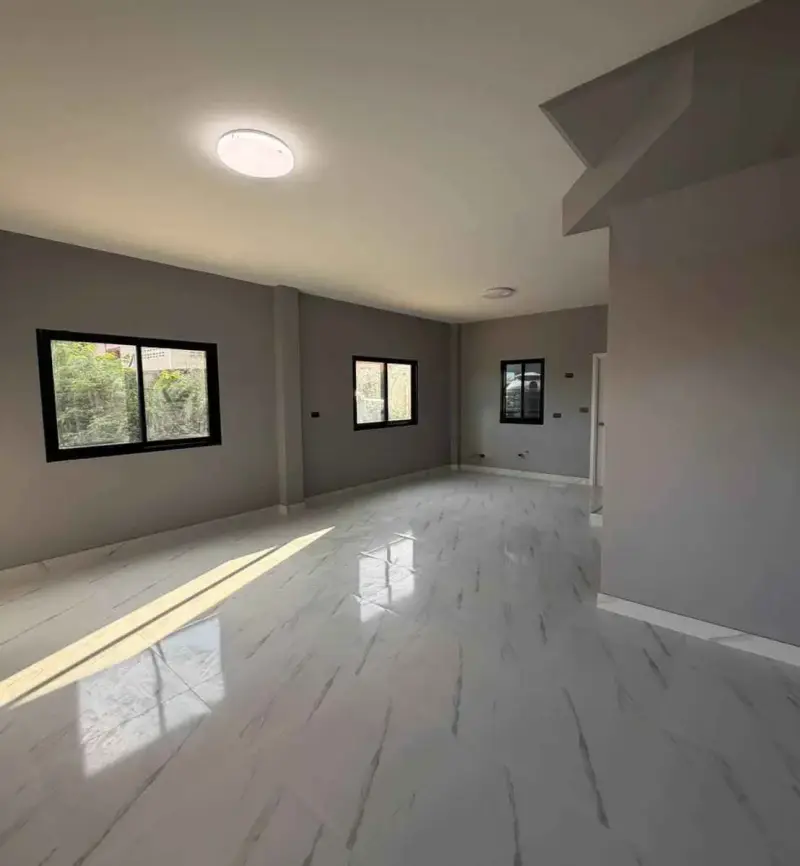 2 Bedroom Townhouse for Sale in Chak Nok