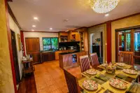 3 Bedroom House for Sale & Rent at Chateau Dale, Pattaya, Thailand — 3-bedroom House — photo 4
