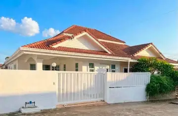 2 Bedroom House for Sale in East Pattaya