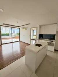 1 Bedroom Condo for Sale at The Peak Towers, Pattaya, Thailand — 1-bedroom Condo — photo 1