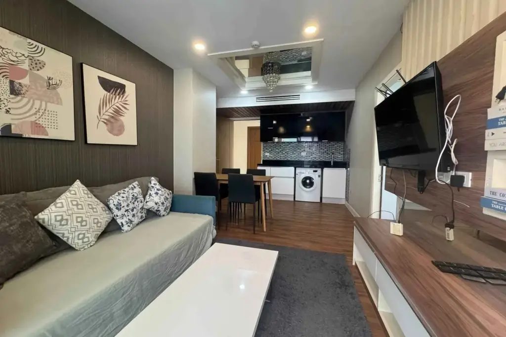2 Bedroom Condo for Sale at Dusit Grand Park 1, Pattaya, Thailand — 2-bedroom Condo — photo 1