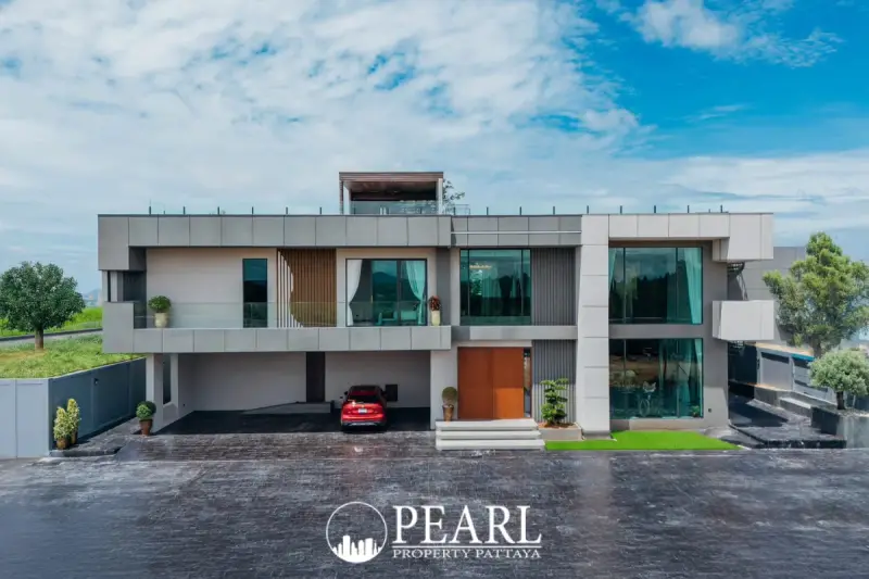 5 Bedroom House for Sale at Opal Village – Villa/House for Sale in Pattaya