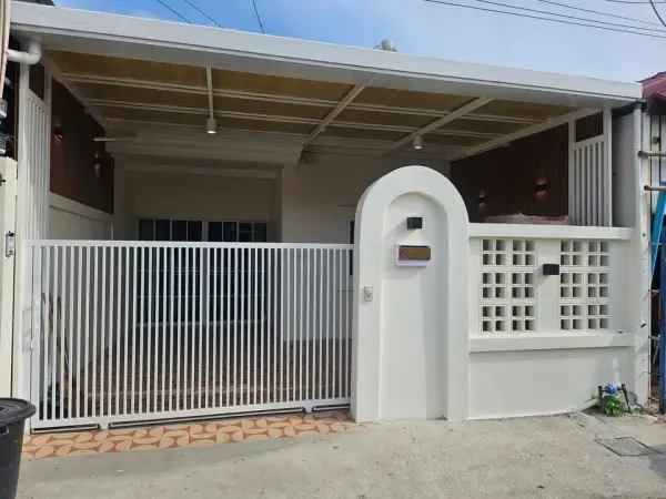 2 Bedroom House for Sale in East Pattaya