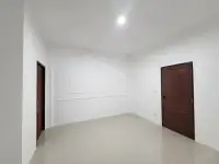 2 Bedroom Townhouse for Sale in East Pattaya, Pattaya, Thailand — 2-bedroom Townhouse — photo 5