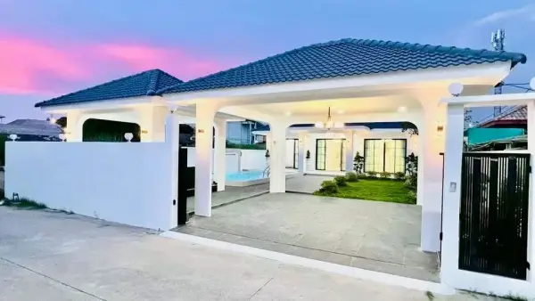3 Bedroom House for Sale in East Pattaya