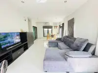 4 Bedroom House for Sale & Rent in East Pattaya, Pattaya, Thailand — 4-bedroom House — photo 3