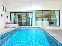 3 Bedroom House for Sale in East Pattaya, Pattaya, Thailand — 3-bedroom House — photo 1