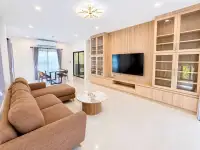 3 Bedroom House for Rent in East Pattaya, Pattaya, Thailand — 3-bedroom House — photo 2