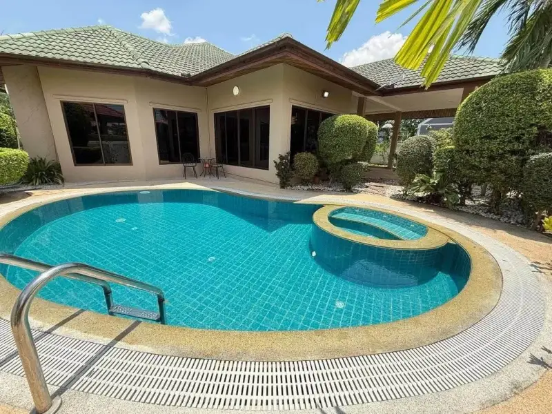 3 Bedroom House for Sale in East Pattaya