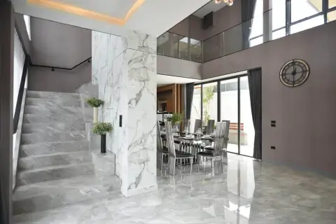 6 Bedroom House for Rent in East Pattaya, Pattaya, Thailand — 6-bedroom House — photo 5