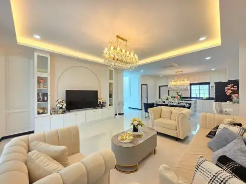 5 Bedroom House for Rent in East Pattaya, Pattaya, Thailand — 5-bedroom House — photo 2