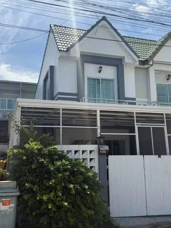 2 Bedroom Townhouse for Sale in East Pattaya