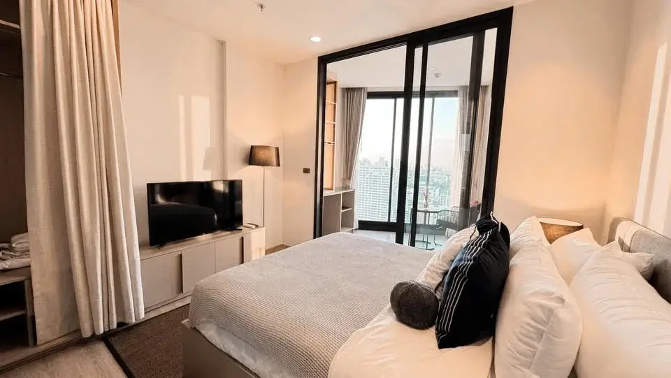 1 Bedroom Condo for Rent at EDGE Central Pattaya, Pattaya, Thailand — 1-bedroom Condo — photo 1