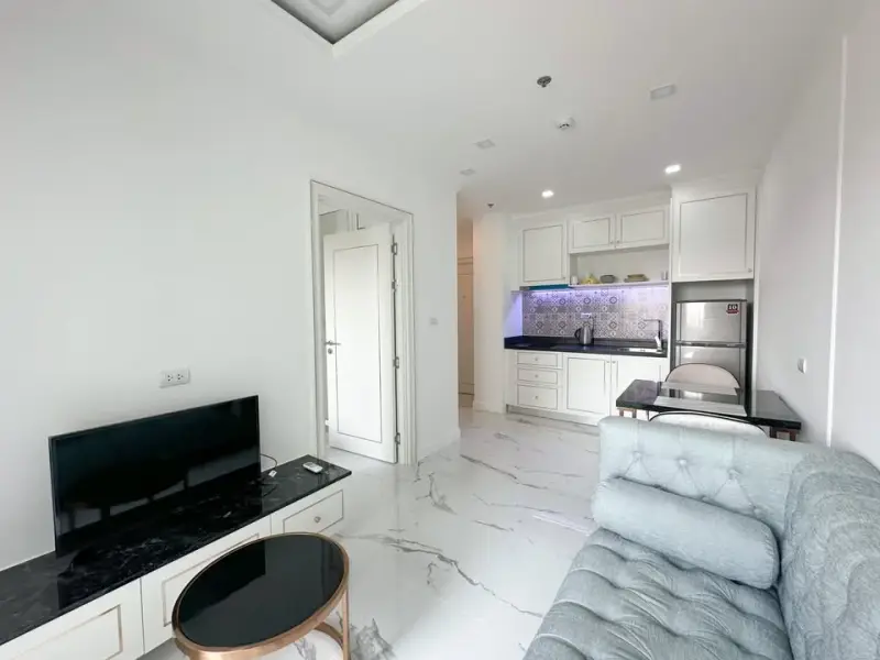 1 Bedroom Condo for Sale at The Empire Tower Pattaya