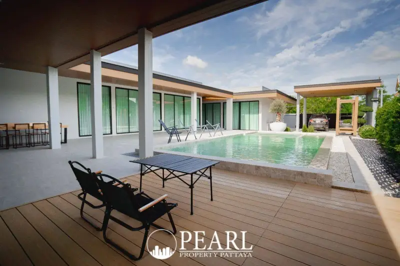 5 Bedroom House for Sale in Sattahip – Villa/House for Sale in Pattaya