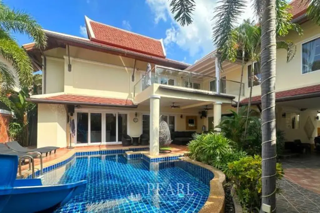 3 Bedroom House for Sale in Chateau Dale exterior front view