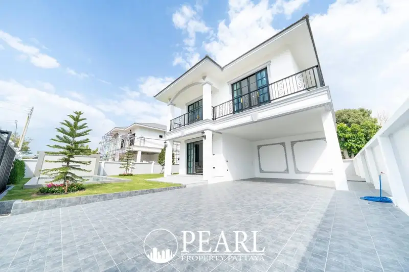 4 Bedroom House for Sale in East Pattaya – Villa/House for Sale in Pattaya
