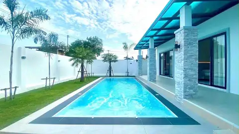 3 Bedroom House for Sale in Huai Yai, Pattaya, Thailand — 3-bedroom House — photo 2