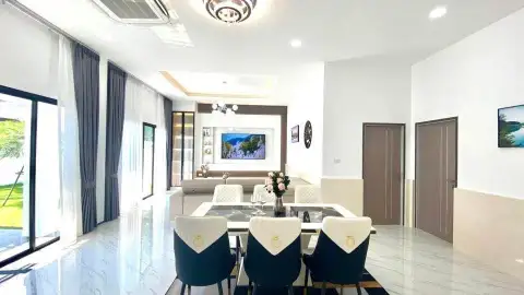 3 Bedroom House for Sale in Huai Yai, Pattaya, Thailand — 3-bedroom House — photo 5