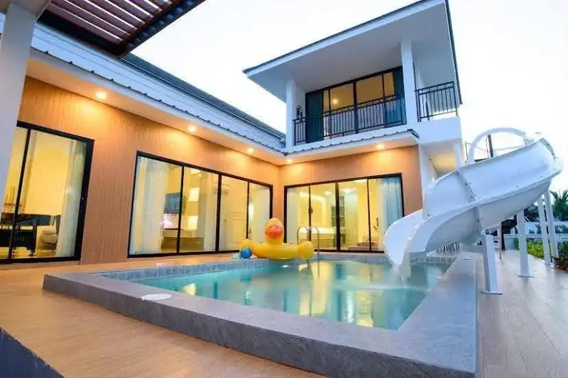 4 Bedroom House for Sale & Rent in Jomtien