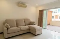 3 Bedroom House for Sale in Pratumnak Hill, Pattaya, Thailand — 3-bedroom House — photo 3