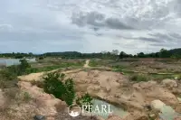 Land for Sale in L Pattaya with road access
