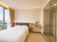 1 Bedroom Condo for Sale at Riviera Wong Amat Beach, Pattaya, Thailand — 1-bedroom Condo — photo 4