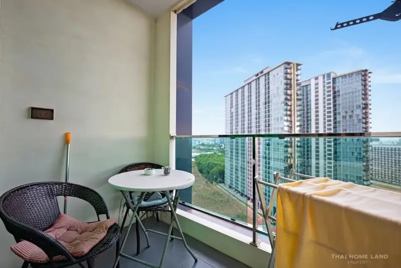 1 Bedroom Condo for Sale at Dusit Grand Condo View