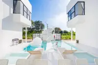 10 Bedroom House for Sale in Jomtien, Pattaya, Thailand — 10-bedroom House — photo 3