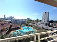 1 Bedroom Condo for Sale at Jomtien Beach Condominium, Pattaya, Thailand — 1-bedroom Condo — photo 1