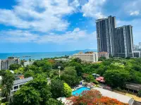 2 Bedroom Condo for Sale at Jomtien Beach Condominium, Pattaya, Thailand — 2-bedroom Condo — photo 3