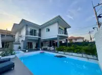 5 Bedroom House for Rent in Jomtien, Pattaya, Thailand — 5-bedroom House — photo 1