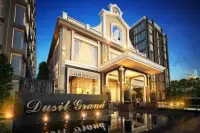 1 Bedroom Condo for Sale at Dusit Grand Park 2 swimming pool