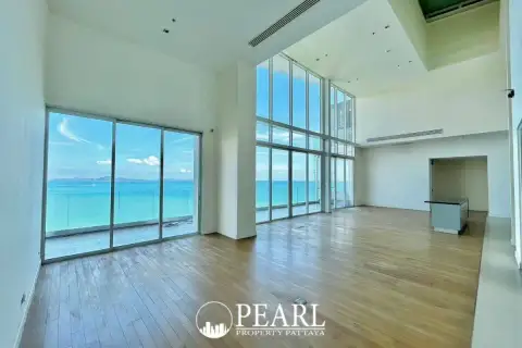 4 Bedroom Condo for Sale in The Cove Pattaya elegant dining area