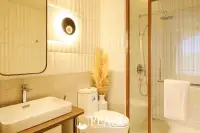 1 Bedroom Condo for Sale in Arom Jomtien comfortable bedroom with city views