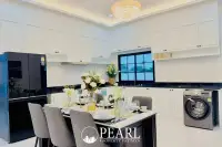 3 Bedroom House for Sale in TW. Garden Hill modern kitchen with appliances