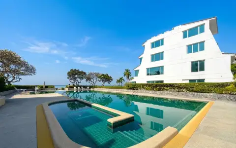 Chom Talay Resort — Condo in Jomtien, Pattaya, photo 3 of 5