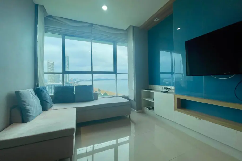 2 Bedroom Condo for Sale at Lumpini Park Beach Jomtien, Pattaya, Thailand — 2-bedroom Condo — photo 1