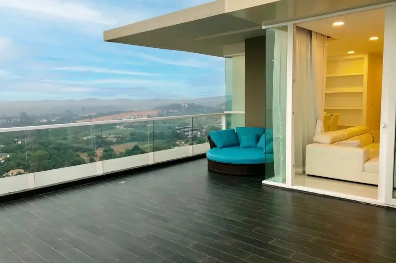 3 Bedroom Condo for Sale at Del Mare – Condo for Sale in Pattaya