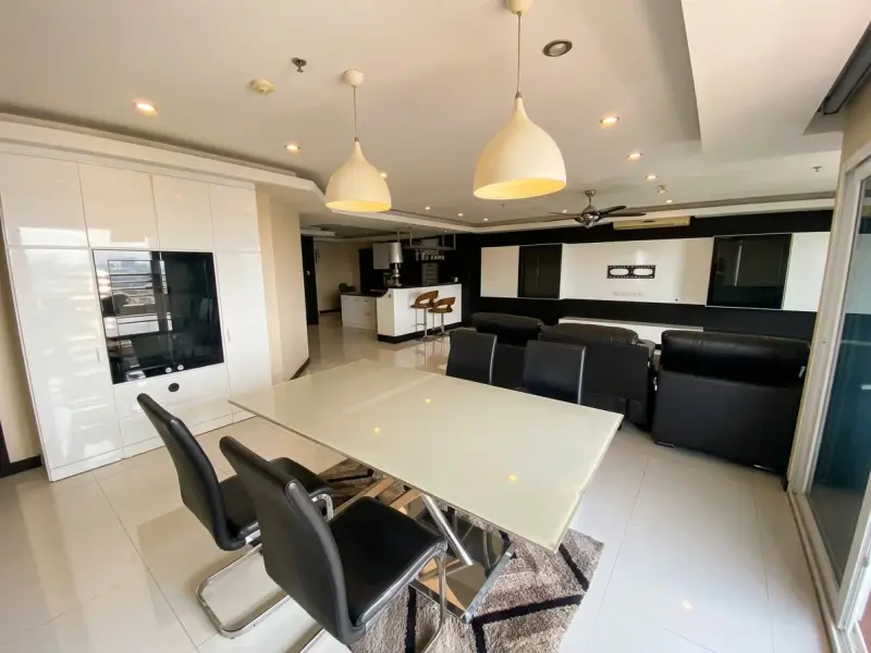 2 Bedroom Condo for Sale at PKCP Tower – Condo for Sale in Pattaya